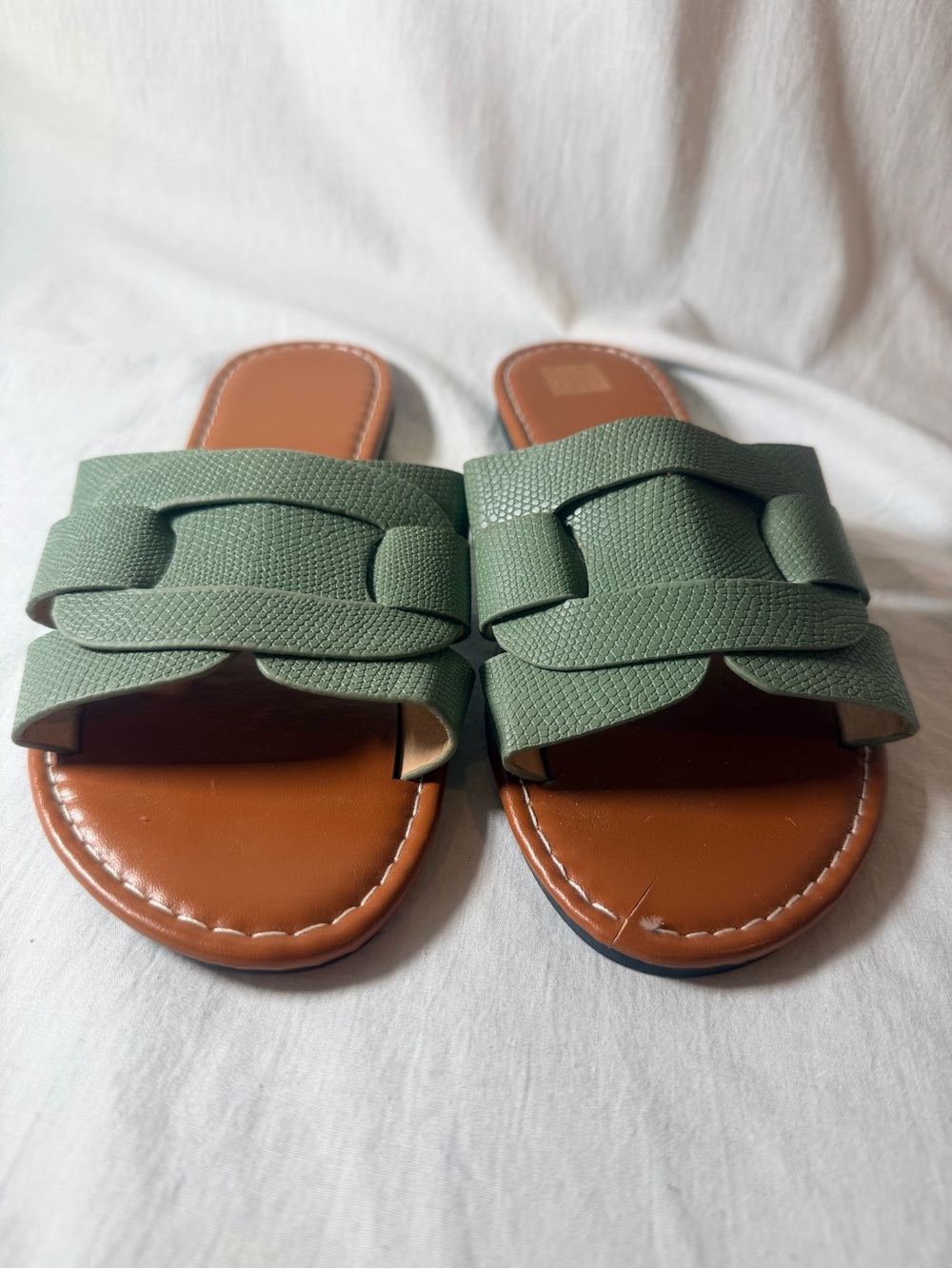 Woman’s Sandals